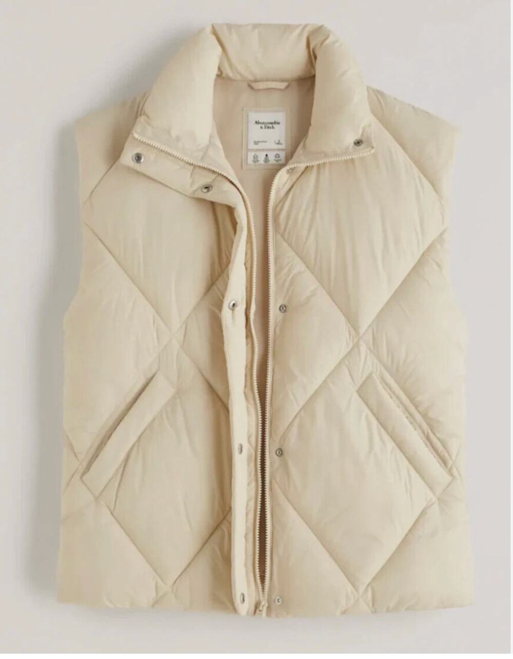 ABERCROMBIE & FITCH Ivory Puffer Faux Leather Vest // M